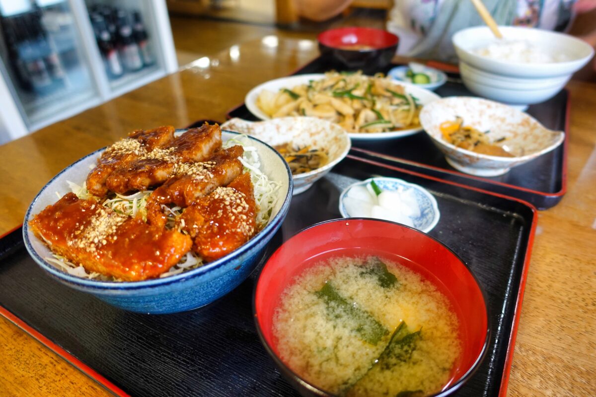 かねまる食堂 南会津の舘岩地区 ランチ